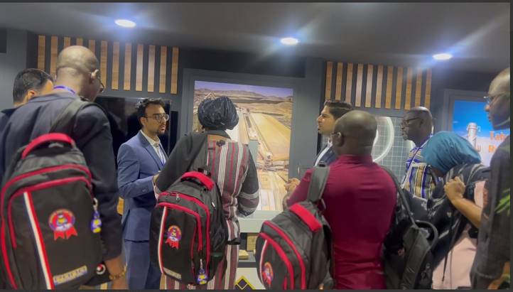 بازدید هئیت بورکینافاسویی از هلدینگ غدیر/ آمادگی غدیر برای سرمایه‌گذاری در معادن طلای آفریقا